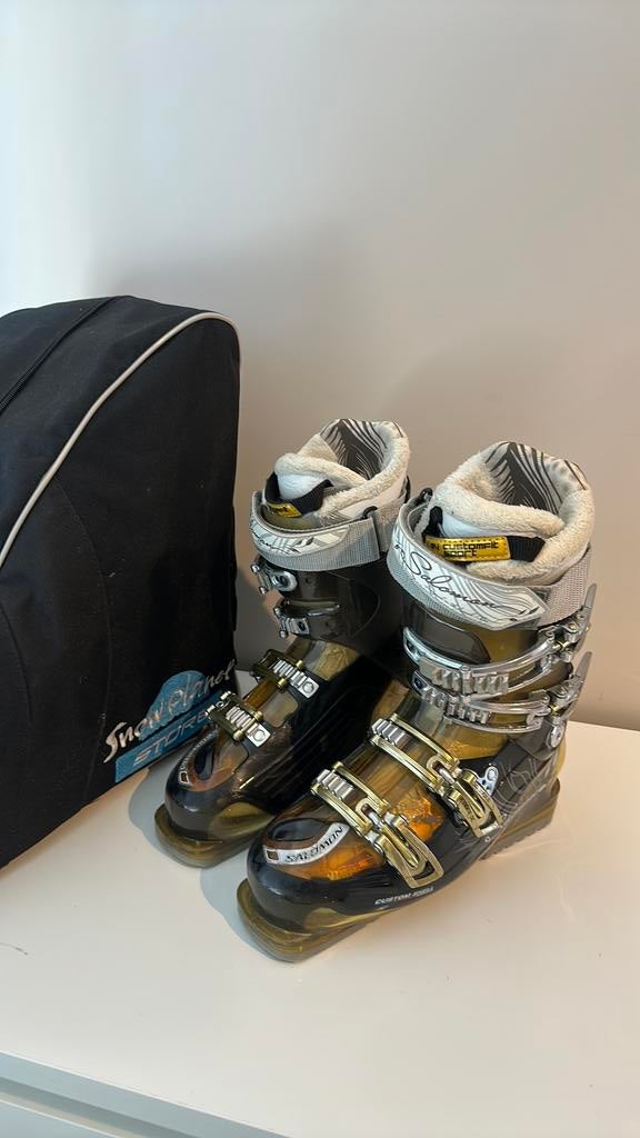 Salomon ski schoen, 160 tot 180 cm, Schoenen, Zo goed als nieuw, Salomon
