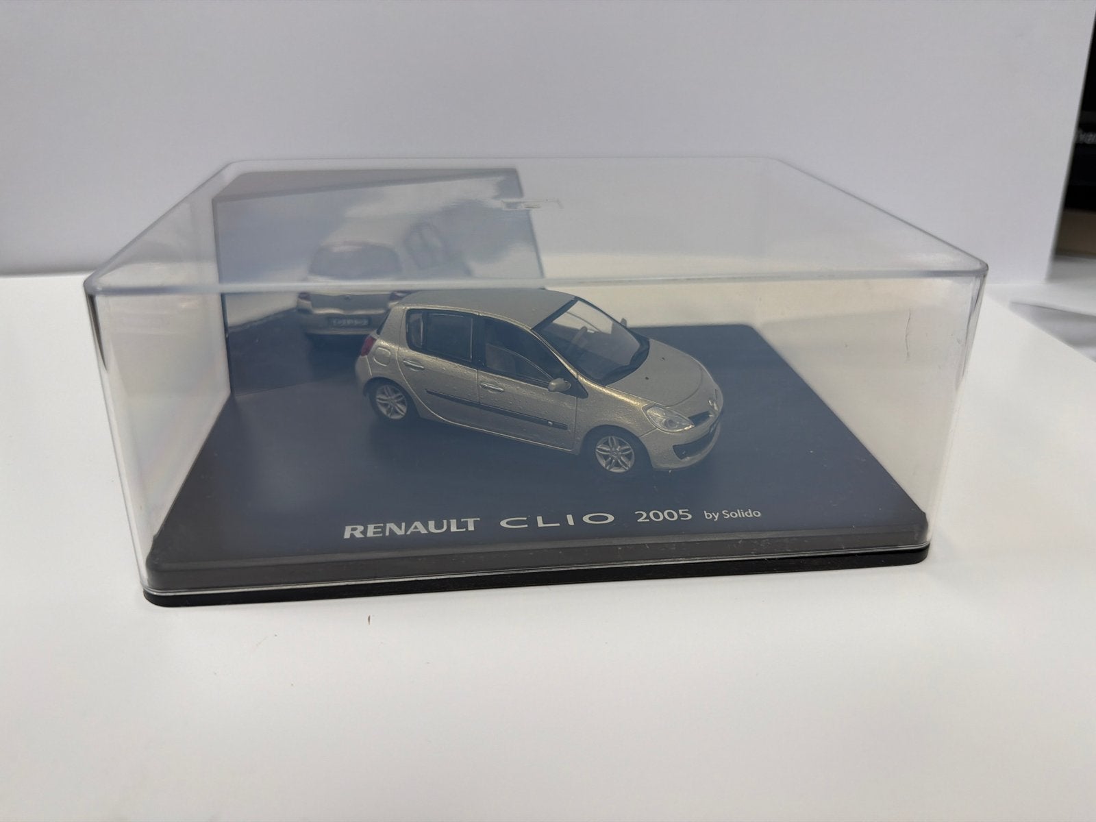 Renault Clio 2005 schaalmodel van Solido, Ophalen of Verzenden, Zo goed als nieuw, Auto, Overige merken