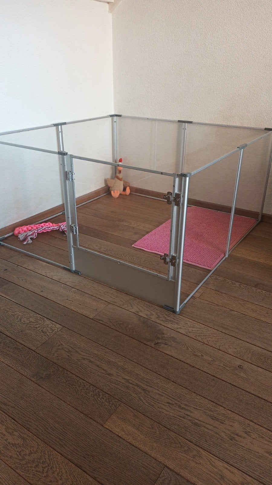 Honden bench / afscheiding/ werpkist, Ophalen