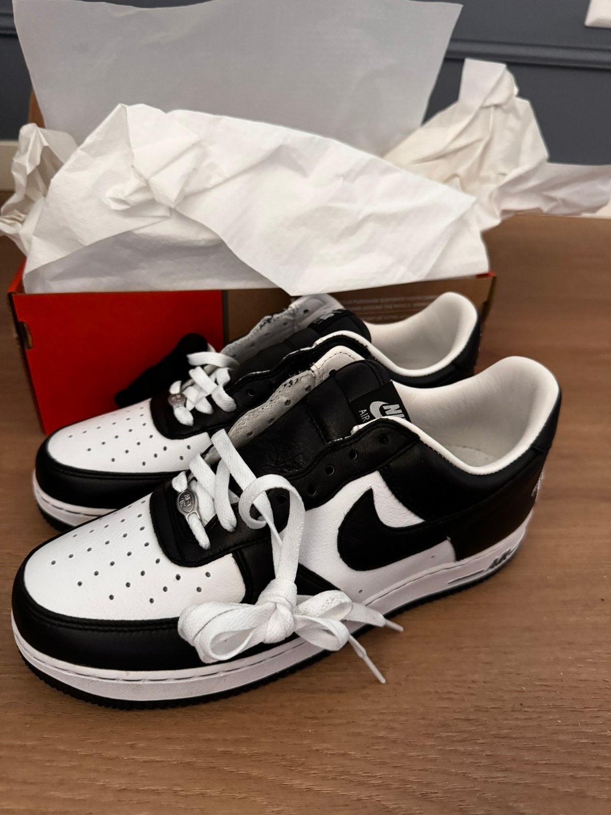 Nike air force 1 low, Zwart, Nieuw, Ophalen of Verzenden, Sneakers of Gympen