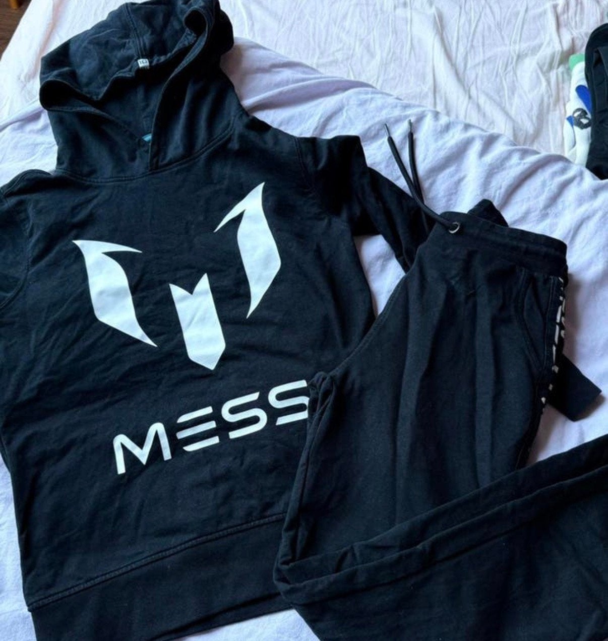 Vingino pak Messi zwart maat 134 140 zgan, Ophalen of Verzenden, Zo goed als nieuw, Meisje
