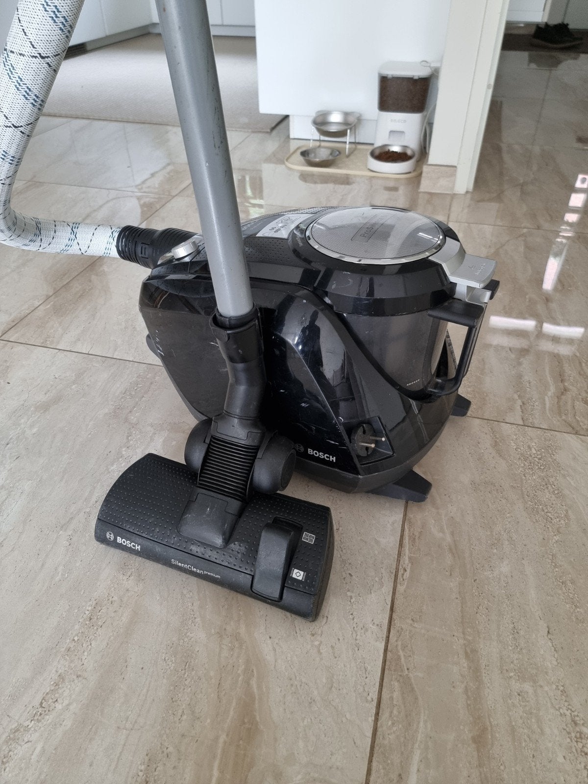 BOSCH stofzuiger ProSilence66, Ophalen of Verzenden, Zo goed als nieuw