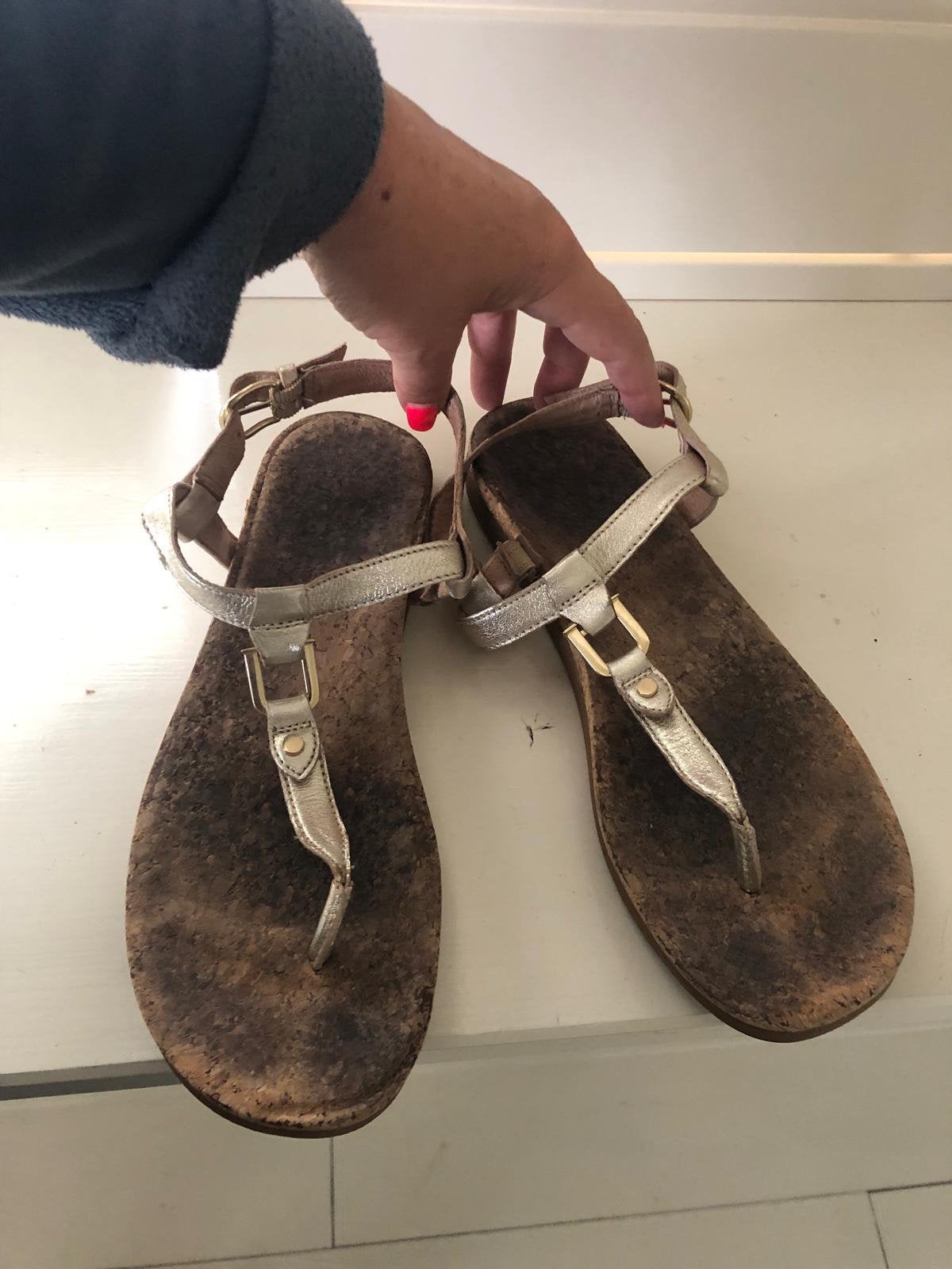 Ugg slippers, Slippers, Overige kleuren, Verzenden, Gedragen