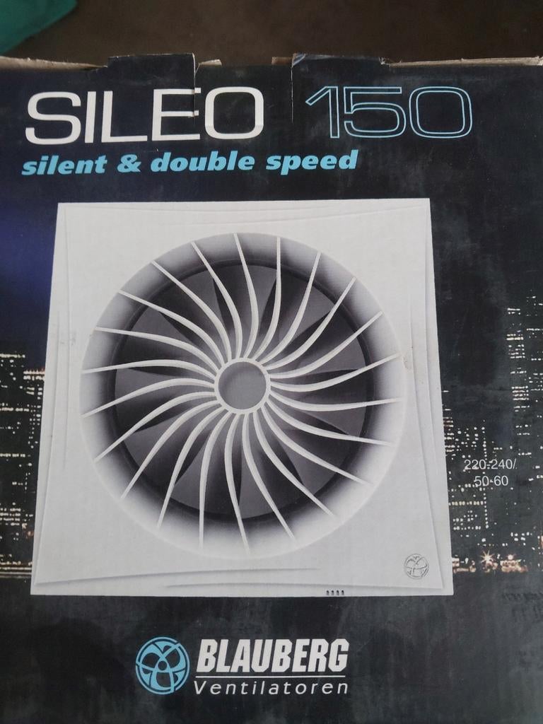 Blauberg Sileo 150 badkamer ventilator, Ophalen of Verzenden, Statiefventilator