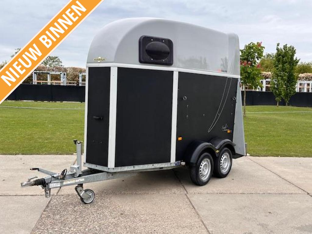 Humbaur 1,5 paardentrailer ALUMINIUM Bodem TOPSTAAT