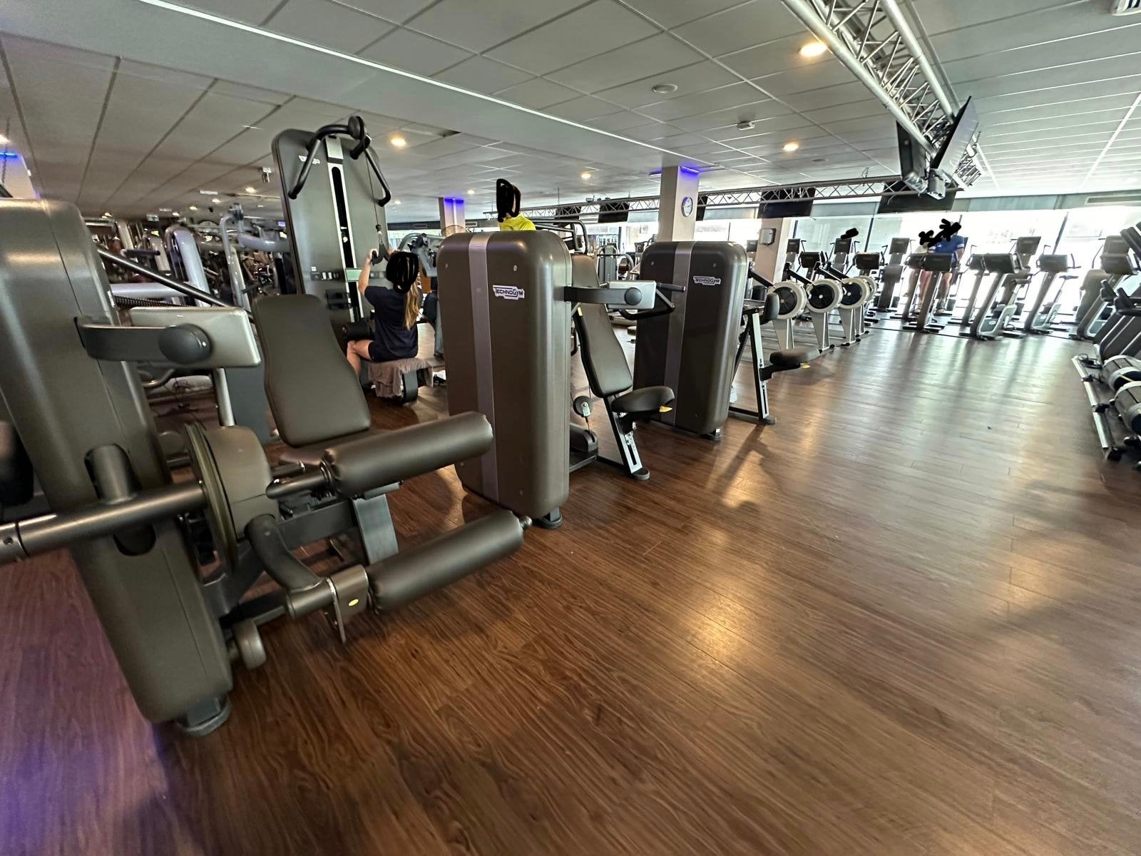 Technogym Artis Krachtstation Set, Ophalen, Gebruikt, Krachtstation, Armen
