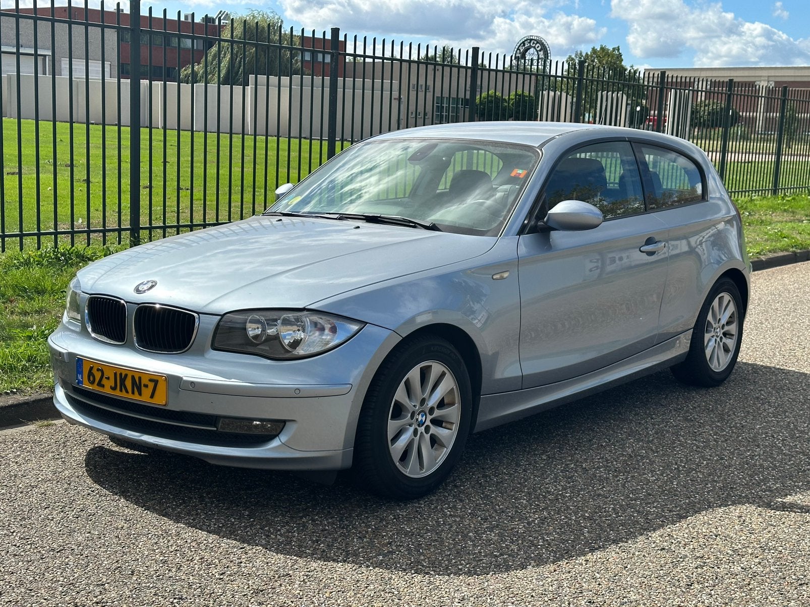 Nette BMW 1-Serie 2.0 116I AUT 2009 Blauw Automaat NWE APK, 1995 cc, Zwart, 4 cilinders, 122 pk