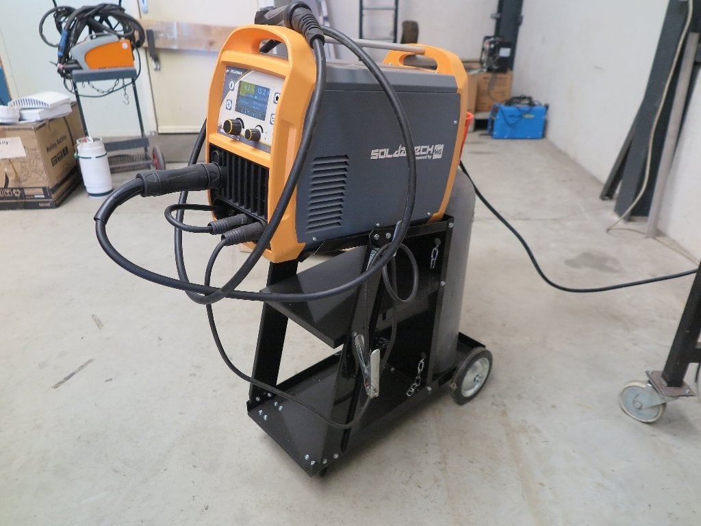 Soldatech Synergische Lasmachine met toebehoren - Nieuw, Ophalen, Nieuw, 150 tot 250 ampère, Co2