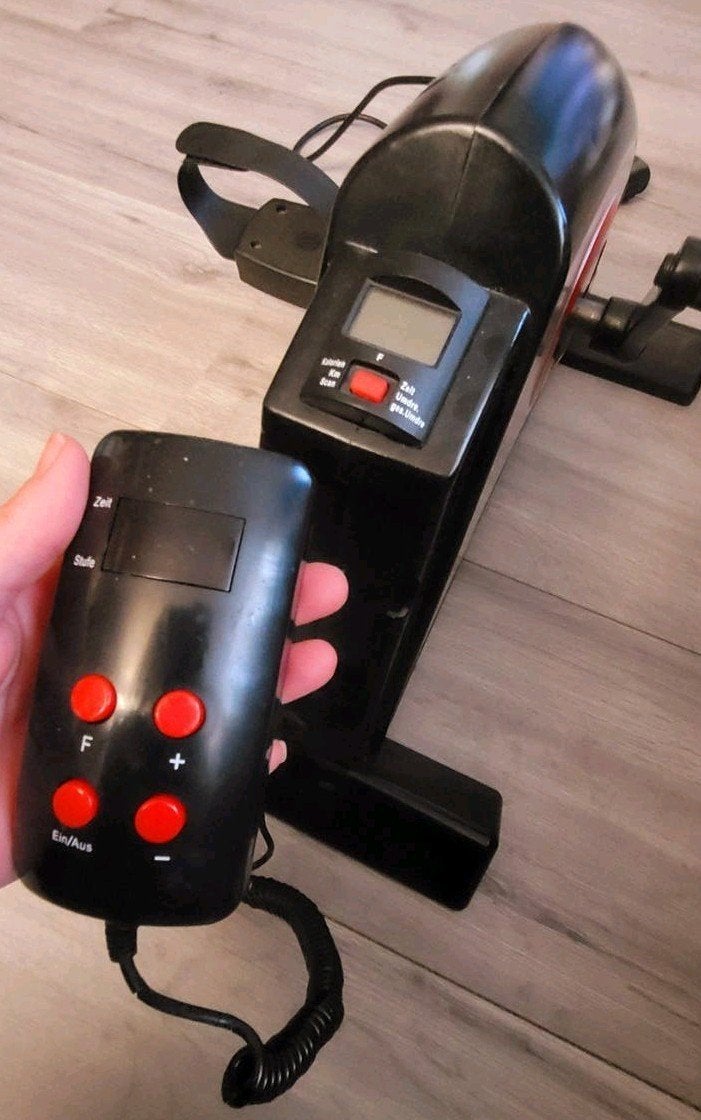 Compacte Hometrainer / Mini Fiets met Afstandsbediening, Kunststof, Armen, Ophalen of Verzenden, Zo goed als nieuw