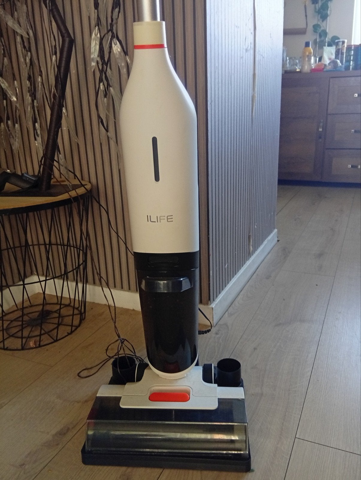 iLife W90 met zelfreinigend systeem, Ophalen, 2000 watt of meer