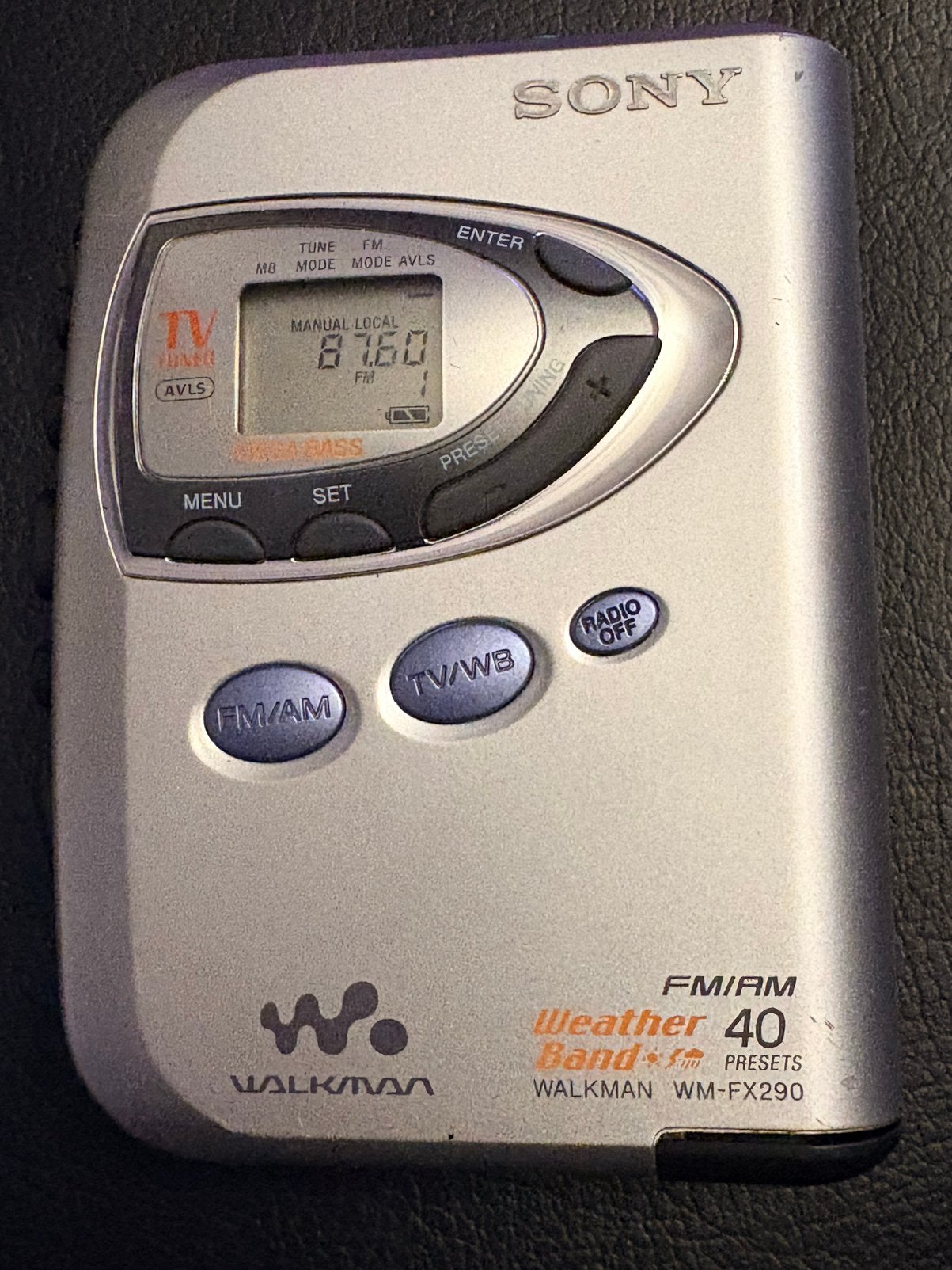 zilverkleurige Sony Walkman WM-FX290, Audio, Tv en Foto, Walkmans, Discmans en Minidiscspelers, Ophalen of Verzenden, Walkman