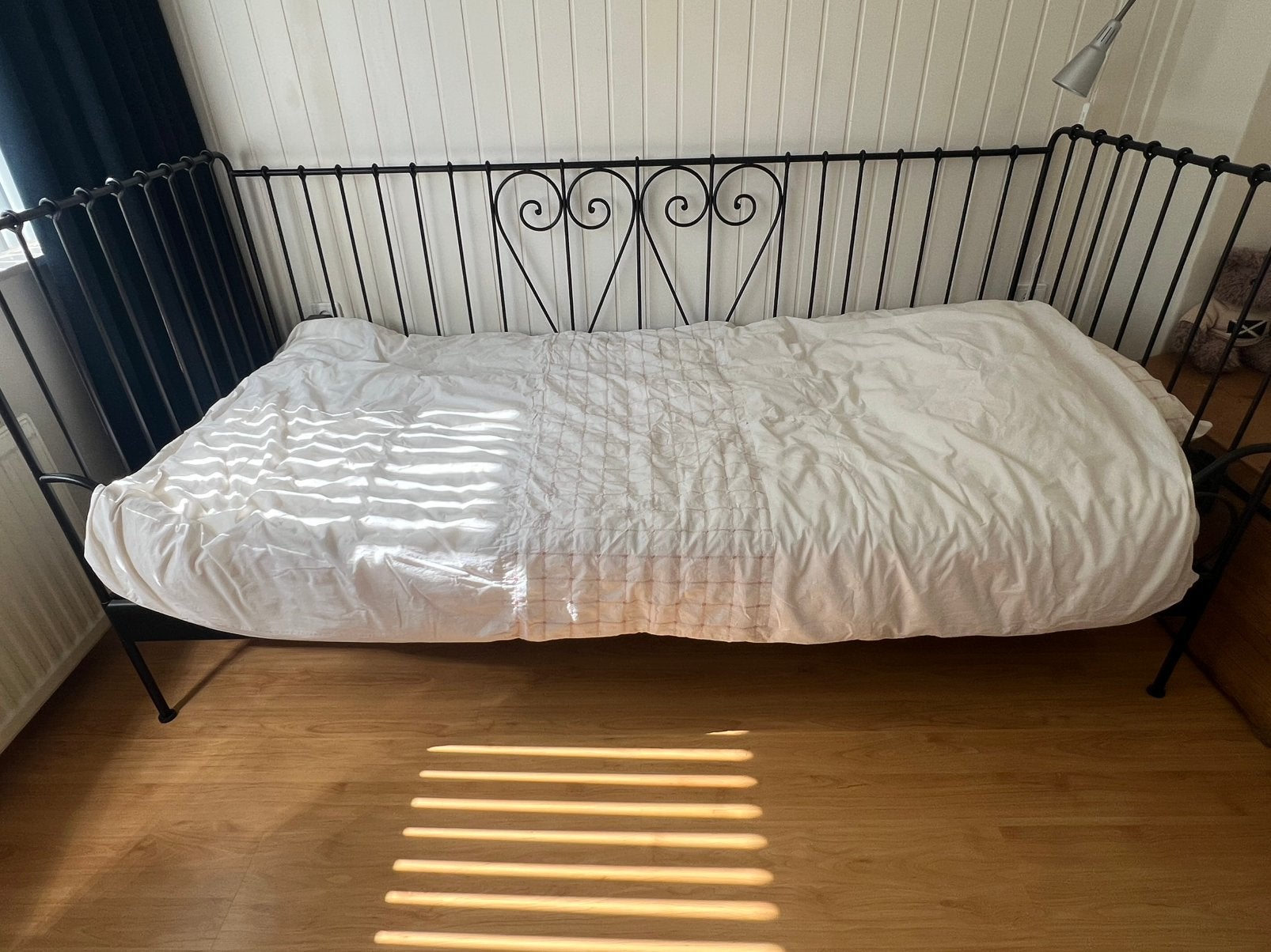 Eenpersoons bed, 200x90, incl matras en houten latten bodem, Ophalen, 90 cm, Eenpersoons, Zwart