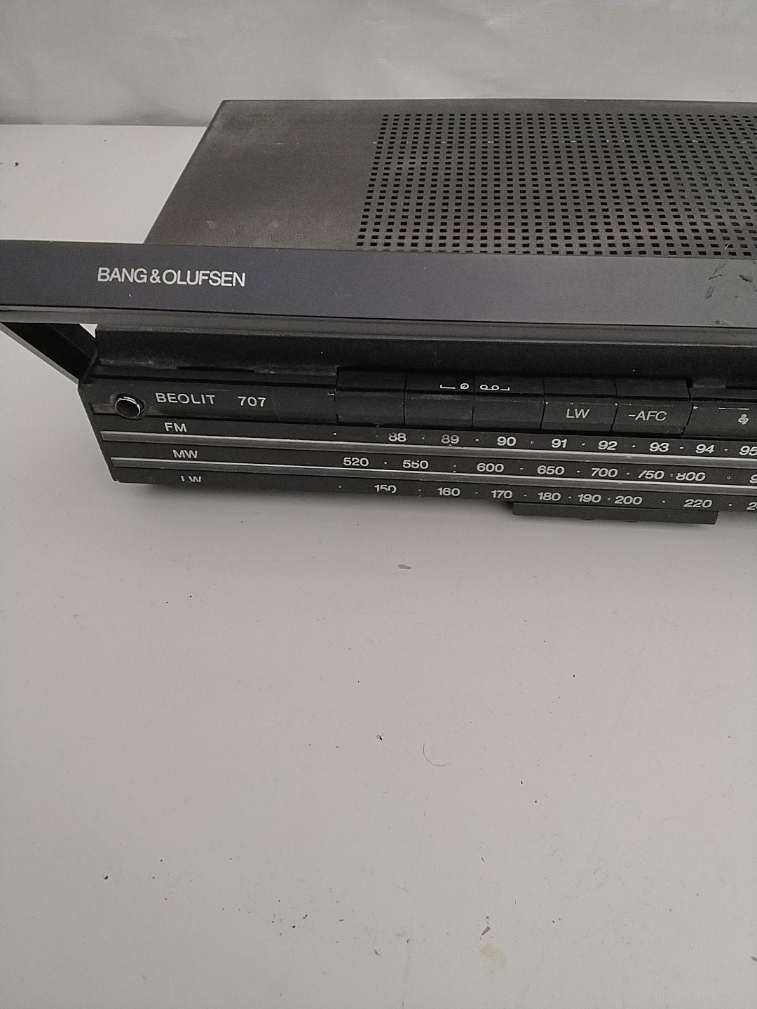Bang & Olufsen Beolit 707 Radio - Werkt op 220V / batterijen, Ophalen of Verzenden, Gebruikt, Radio