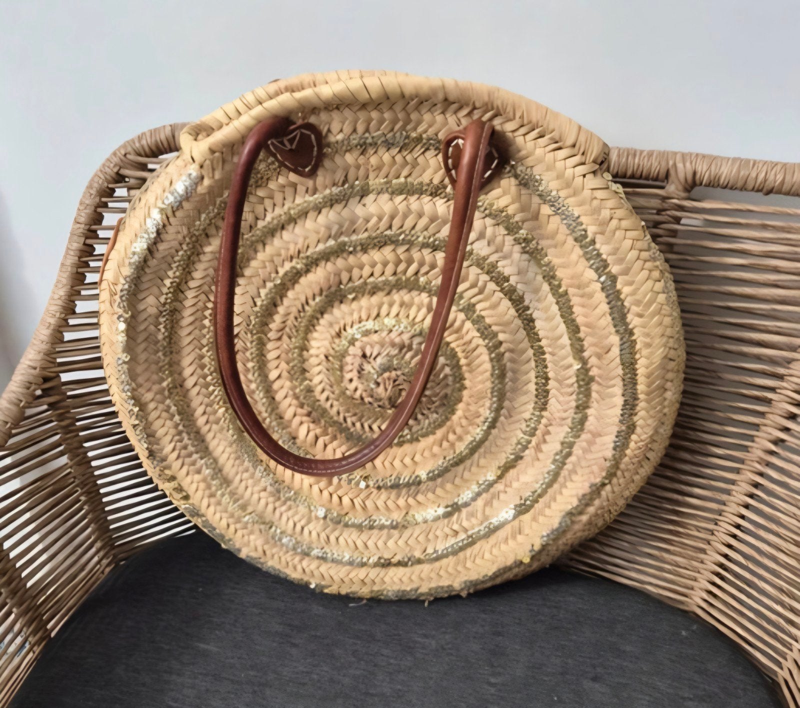 Ronde rieten tas met gouden pailletten, Ophalen, Zo goed als nieuw, Beige, Handtas