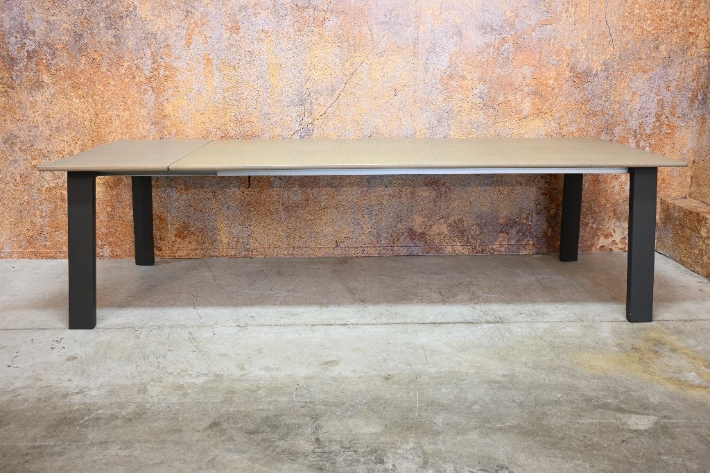 AlsNIEUW! fraaie Leolux Ermione design eettafel verstelbaar!, Huis en Inrichting, Tafels | Eettafels, Overige houtsoorten, Leolux