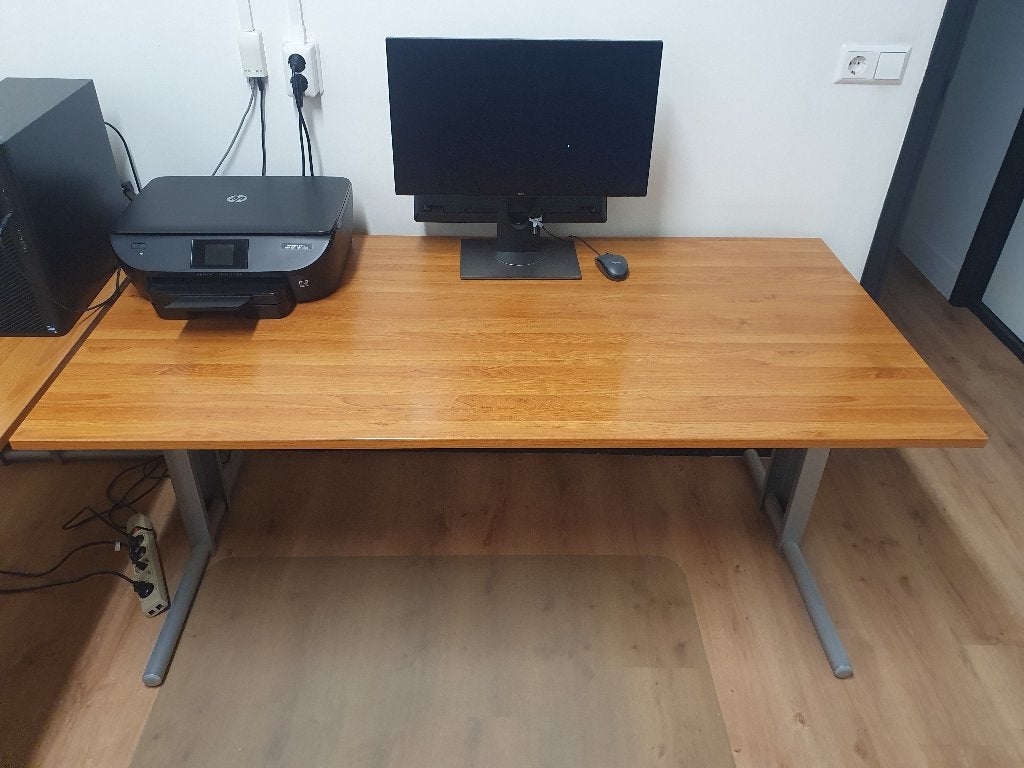 2 bureaus houten blad en metalen onderstel, Huis en Inrichting, Ophalen, 160 cm, Gebruikt, Hout