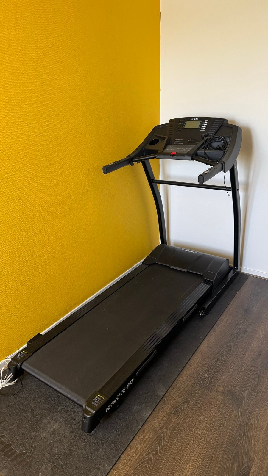 VirtuFit TR-200i Loopband, Sport en Fitness, Fitnessapparatuur, Ophalen, Zo goed als nieuw, Metaal, Loopband