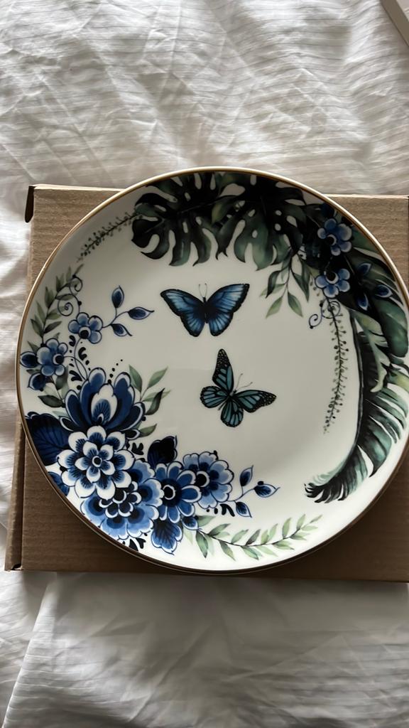 Heinen Delfts Blauw Vlindertuin Bordje 20 cm met ophang, Ophalen of Verzenden