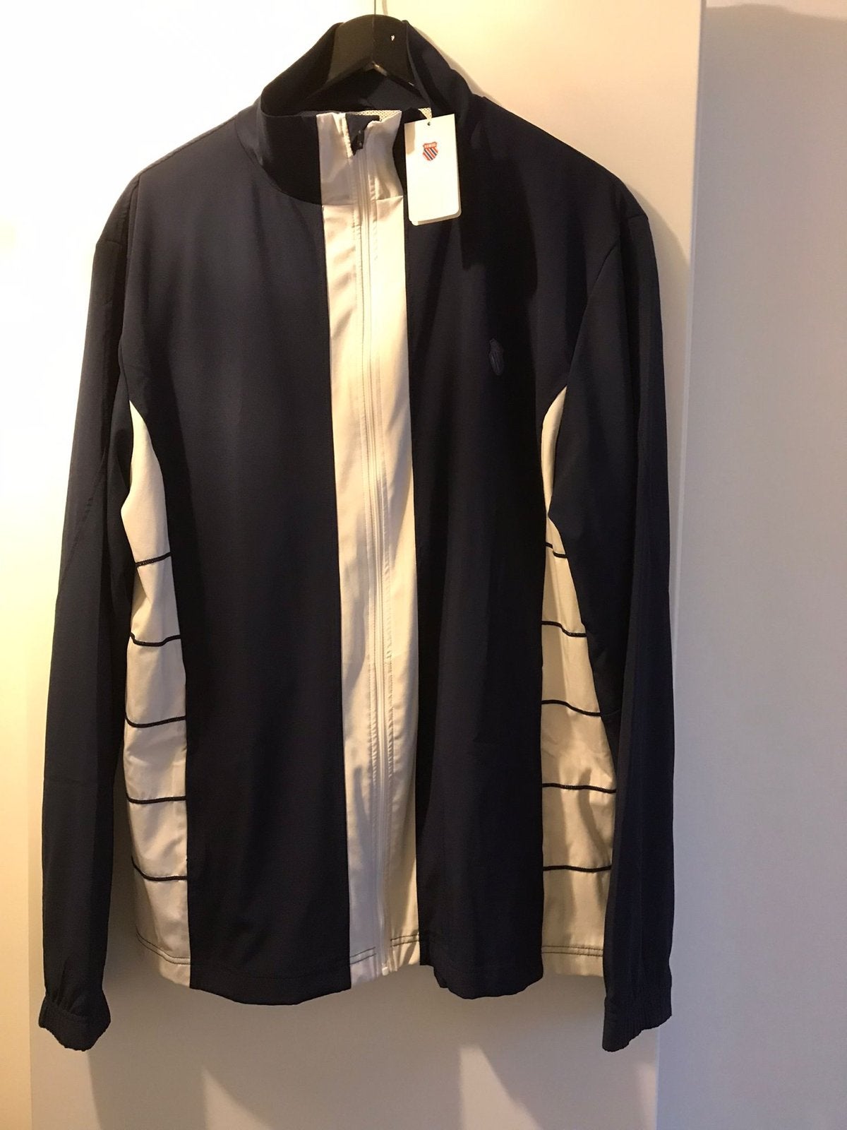 K-Swiss Trainingsjack - Nieuw met kaartjes, Maat 52/54 (L), Blauw, Nieuw, Ophalen of Verzenden