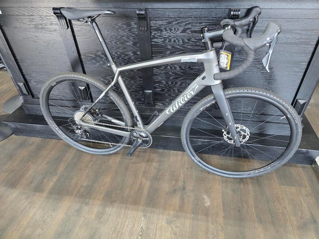 Wilier Jena, Carbon, Nieuw, Meer dan 20 versnellingen, 53 tot 57 cm