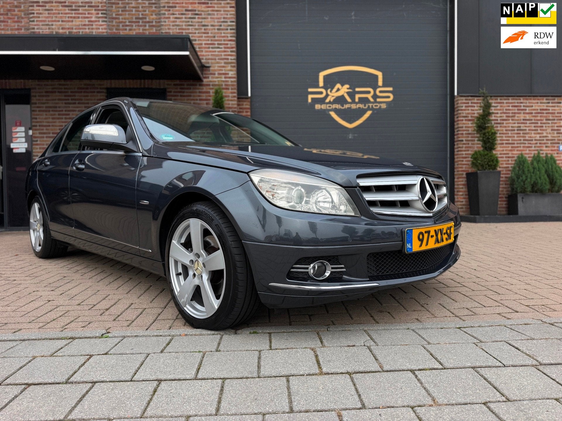 Mercedes-Benz C-klasse 280 Avantgarde V6 Benzine 231PK Autom