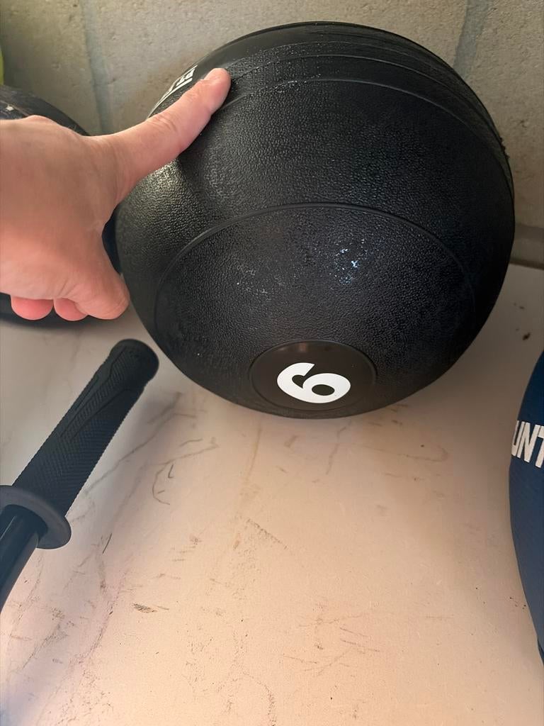 Nieuwe PT Essentials Slam Bal 6 kg, Ophalen of Verzenden, Nieuw, Armen, Medicijnbal
