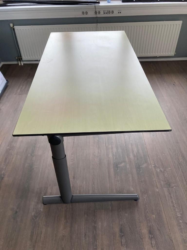 Bureau, Huis en Inrichting, Ophalen, In hoogte verstelbaar, Gebruikt