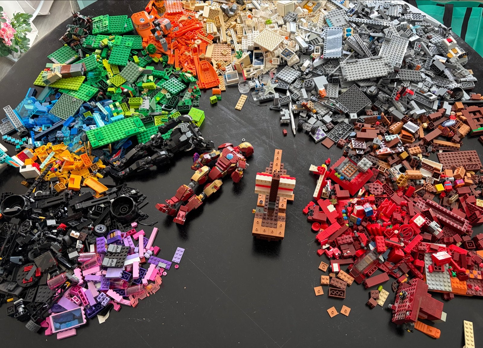Grote partij LEGO stenen en figuren, Inclusief minifiguren, Gebruikt, Lego, Ophalen of Verzenden