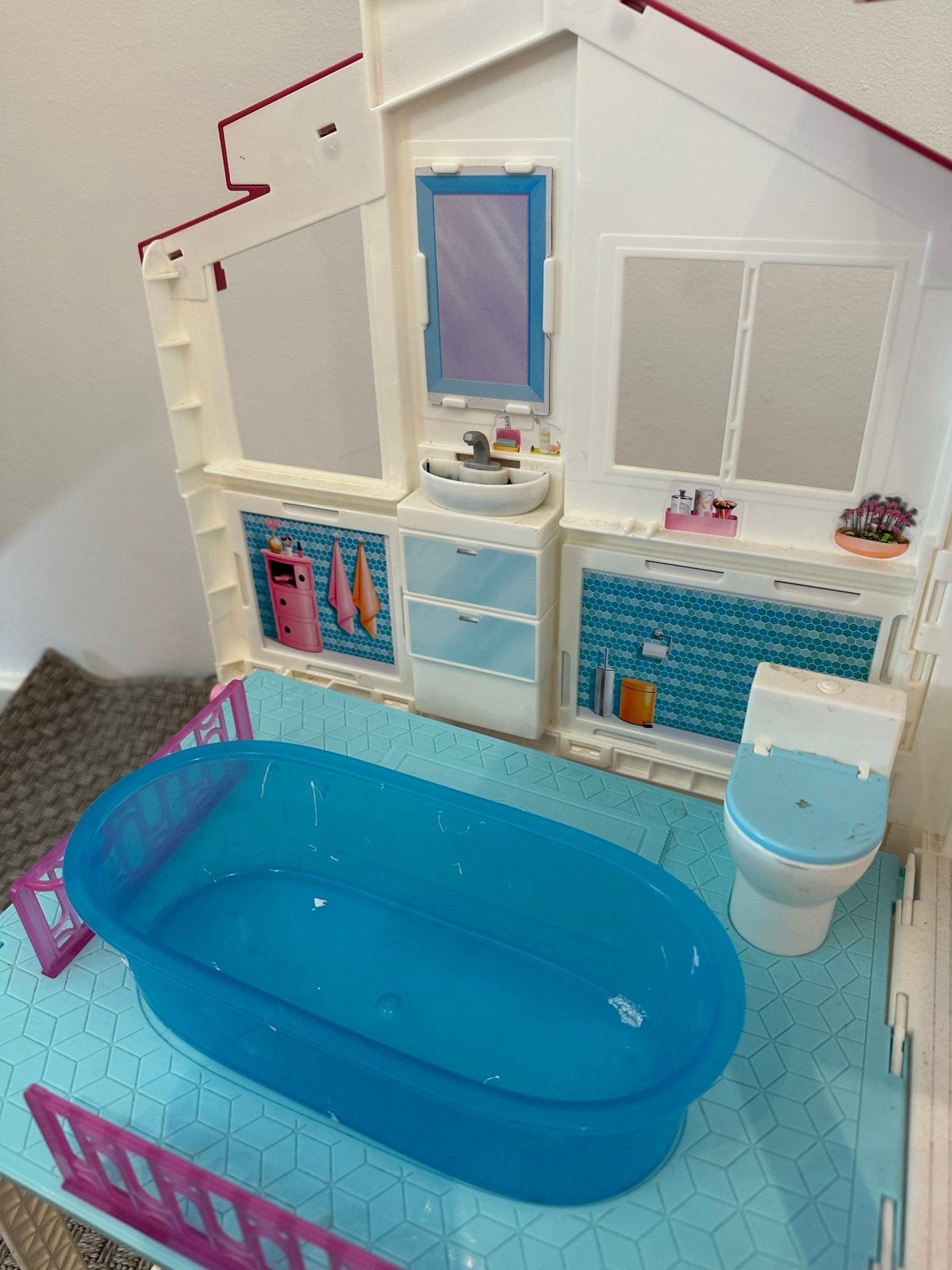 Barbie Droomhuis met lift excl accesoires, Ophalen, Gebruikt, Barbie