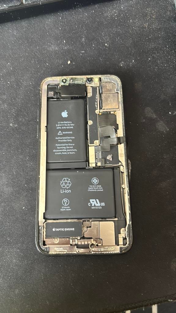 iPhone X voor onderdelen - geen scherm, geen iCloud lock, Telecommunicatie, Mobiele telefoons | Apple iPhone, 64 GB, Zonder simlock