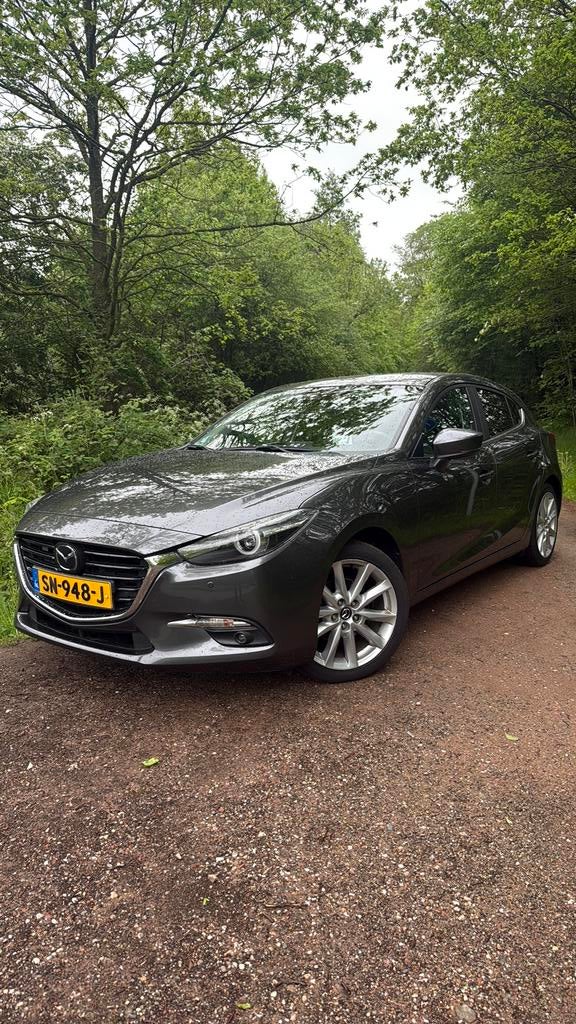 Mazda 3 Skyactiv-g 120 pk [LEER | DEALER OH | 1ste EIGENAAR], Auto's, Voorwielaandrijving, 1998 cc, 4 cilinders, Adaptive Cruise Control