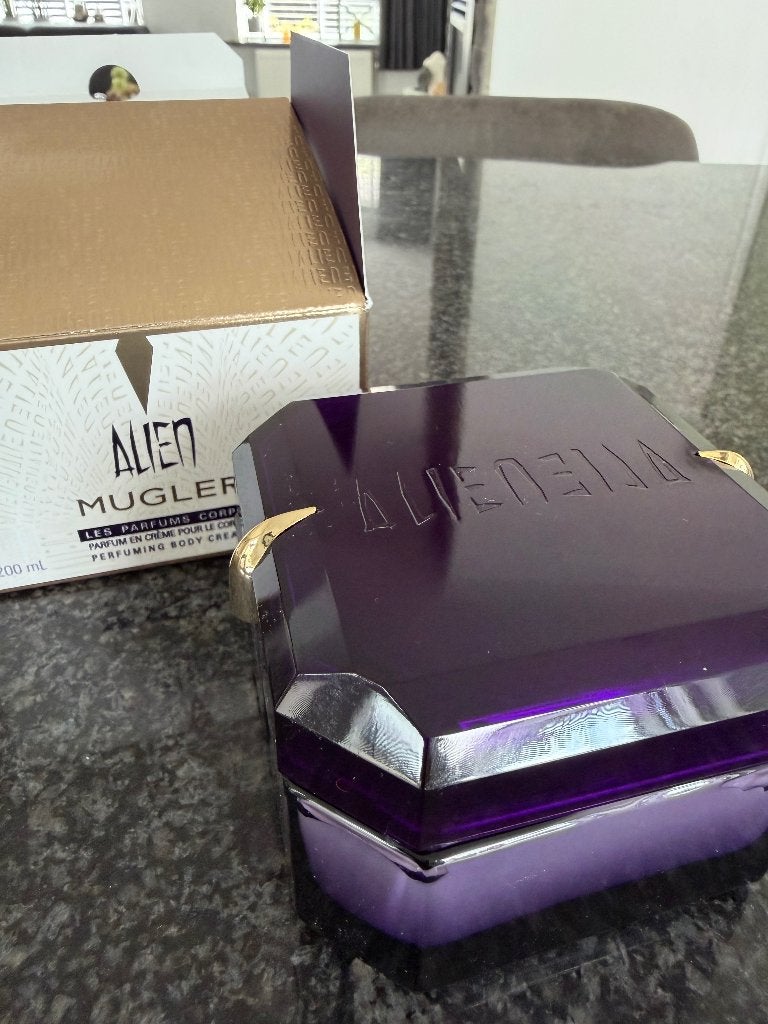 Alien Mugler body cream, Ophalen of Verzenden, Nieuw, Bodylotion, Crème of Olie