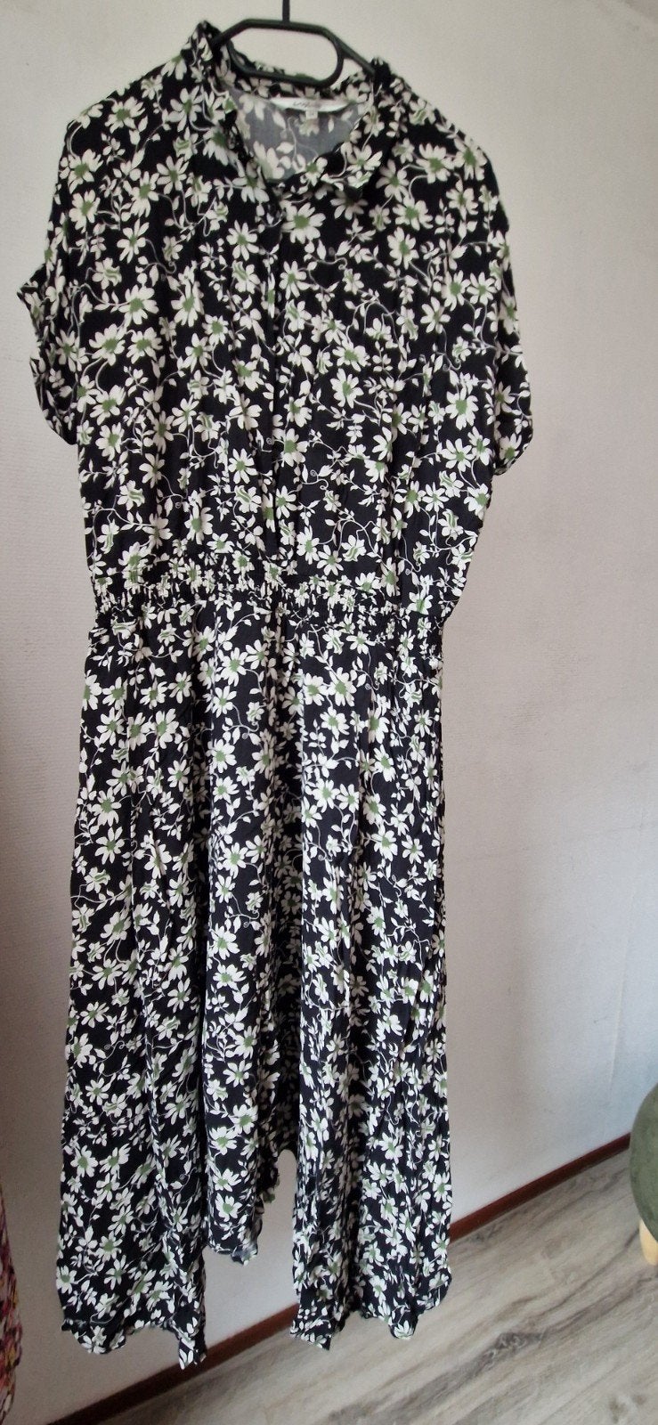 Miljuschka jurk met bloemenprint, Miljuschka, Zwart, Maat 46/48 (XL) of groter, Ophalen of Verzenden
