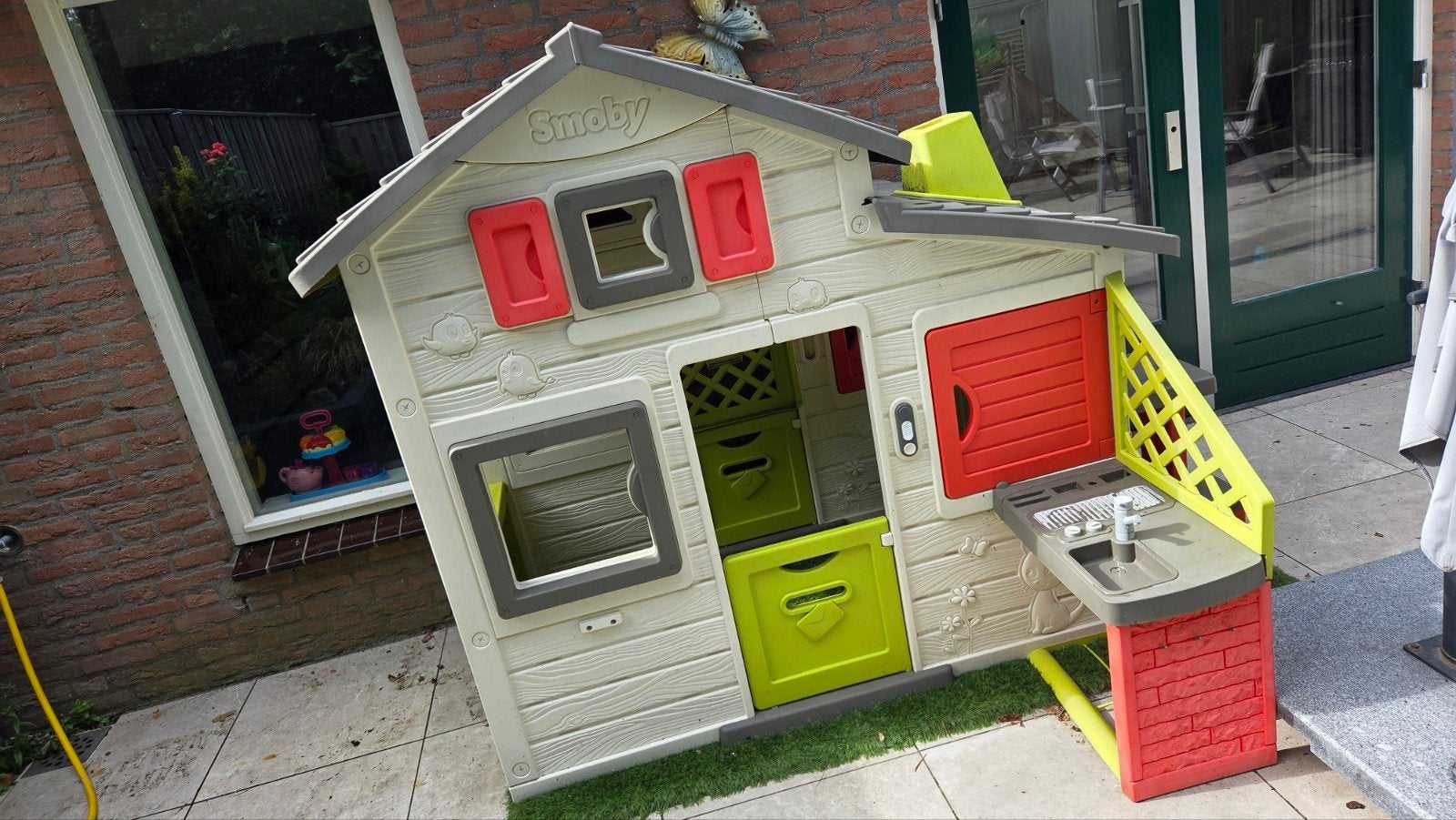 Smoby Speelhuisje Neo Friends met Keuken en Picknicktafel, Ophalen, Zo goed als nieuw, Kunststof