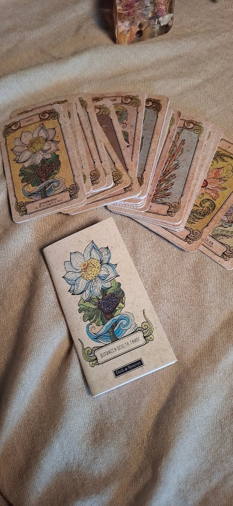 Botanica Oculta Tarot Dark Synevyr New Sealed 78 Cards, Dark Synevyr, Tarot of Kaarten leggen, Overige typen, Nieuw