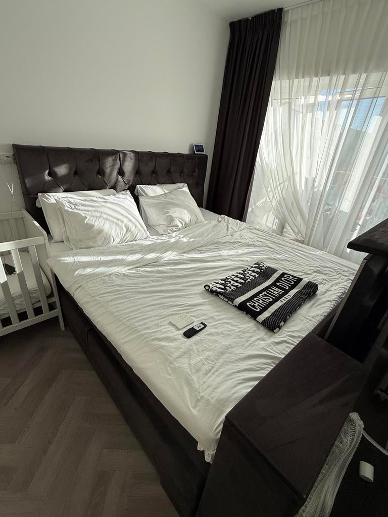 Elektrische Boxspring Amalia Luxuryline Kingsize 200x200, Ophalen, Gebruikt, Tweepersoons, Overige maten