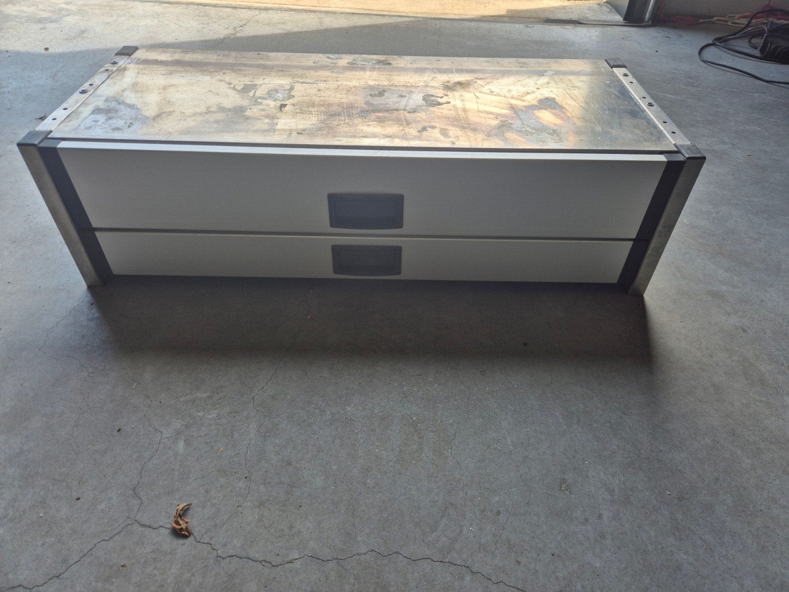 Aluminium ladekast met 2 laden - Industrieel design., Auto diversen, Auto-accessoires, Gebruikt, Ophalen