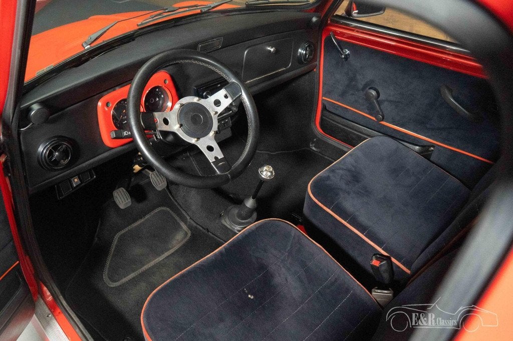 Mini 1000 Grand Prix Coupe | 1988, Auto's, Voorwielaandrijving, Stof, Zwart, 4 stoelen