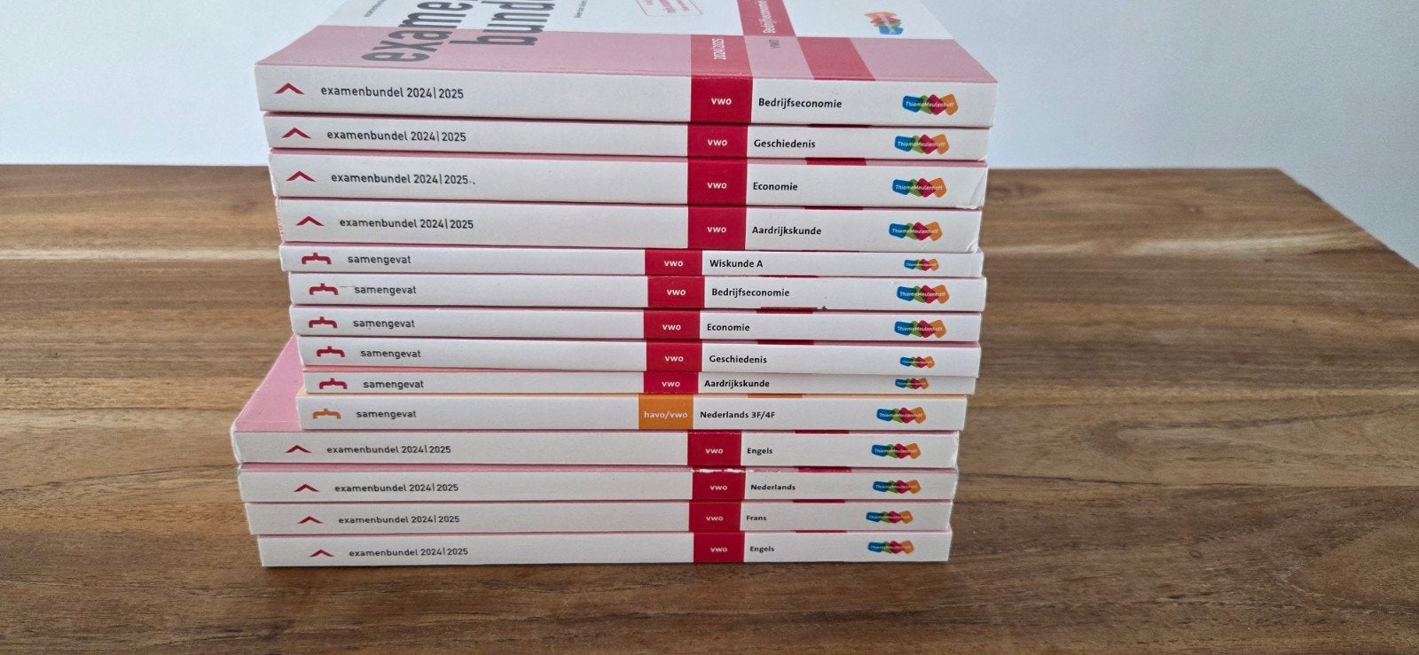 Examenbundels 8x en Samengevat 6x VWO 2024/2025, Boeken, Schoolboeken, Zo goed als nieuw, Nederlands, VWO, Ophalen of Verzenden