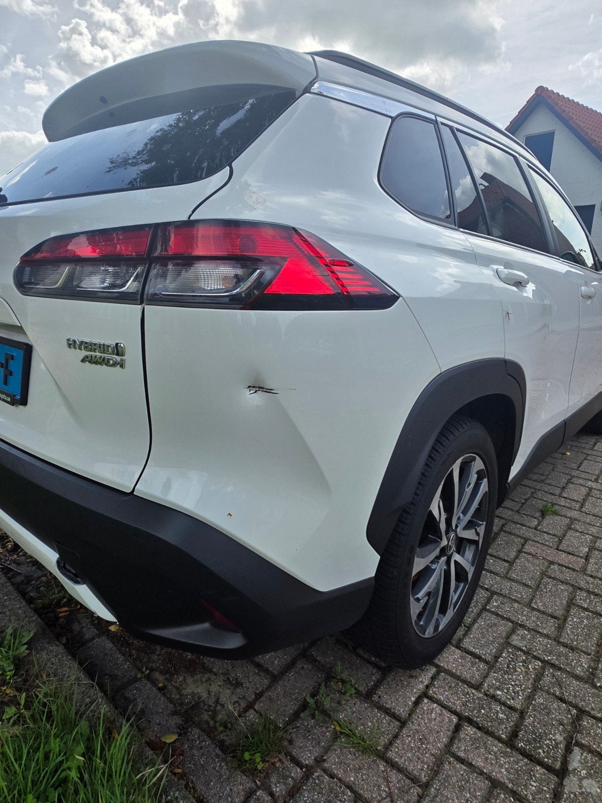 Toyota Corolla Cross 2.0 145KW 4WD CVT 2022 Wit, Automaat, 750 kg, 4 cilinders, Wit