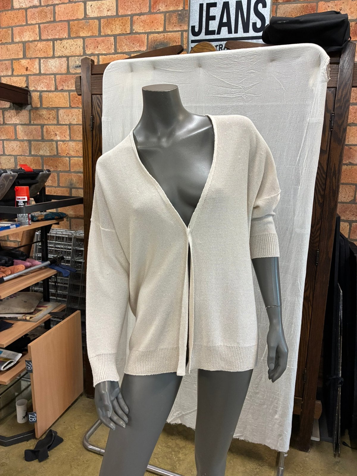 No Mans Land vest, mt S en L, Kleding | Dames, Truien en Vesten, Ophalen of Verzenden, Nieuw, Maat 36 (S), Beige