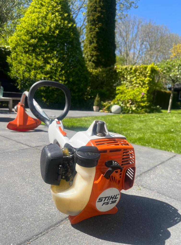 Stihl FS 38 kantjesmaaier, Ophalen, Zo goed als nieuw, 10 tot 30 cm, Stihl