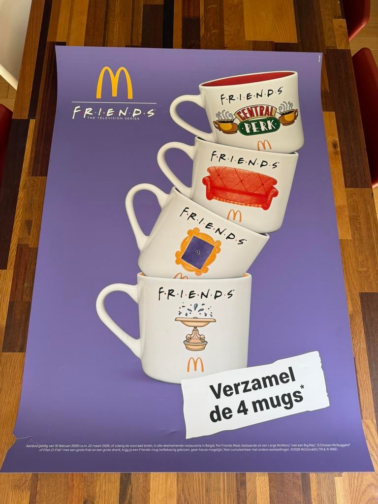 XL poster Friends television series Mcdonalds mugs mokken, Ophalen, Rechthoekig Staand, Deurposter of groter, Zo goed als nieuw