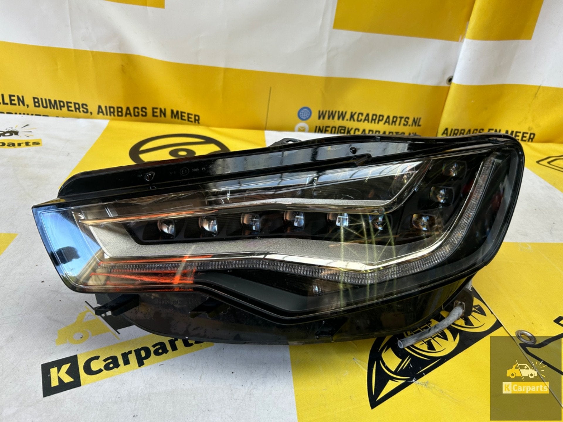 Koplamp Audi A6 C7 4G RS6 VOLL LED MATRIX LINKS COMPLEET, Gebruikt, AUDI AG, Auto-Union-Strasse 1
85045  Ingolstadt, DE, Kundenbetreuung@audi.de