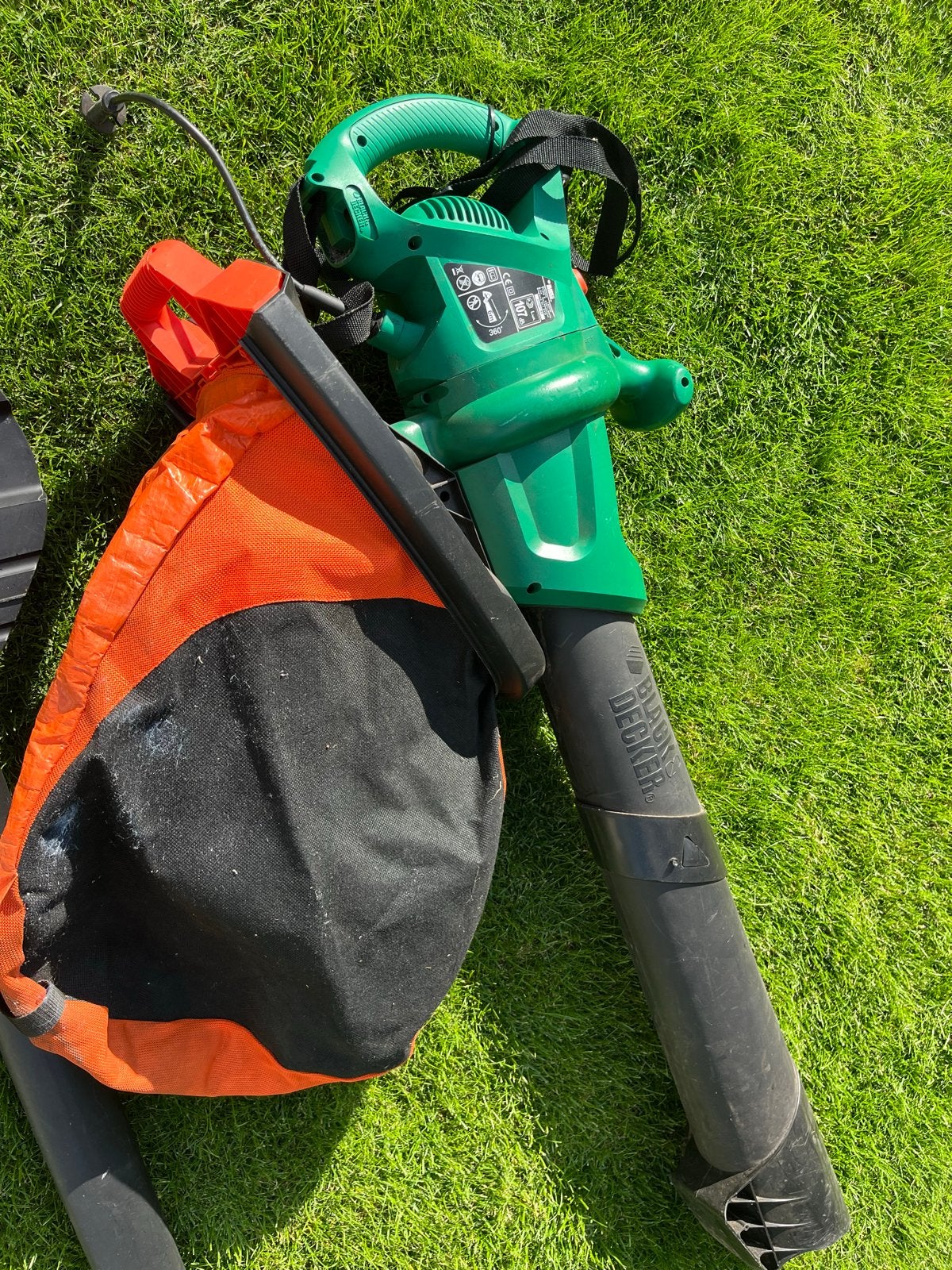 Black & Decker Bladblazer en Bladzuiger - Electrisch, Ophalen, Gebruikt, Handgedragen, Met opvangzak