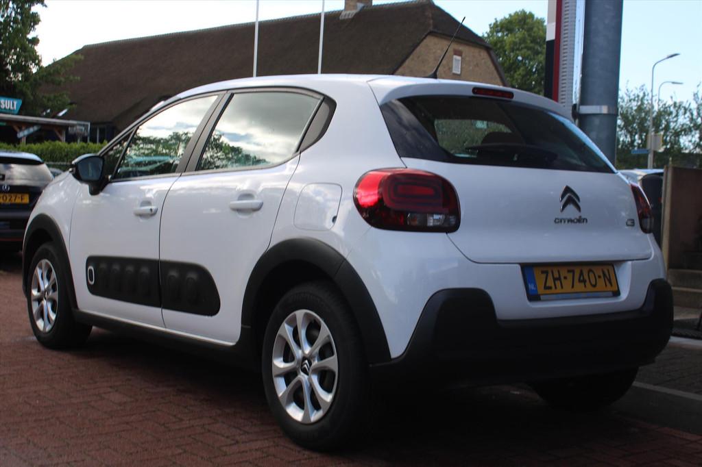 CITROEN C3 1.2 PureTech *Feel* | Carplay | Cruise & Climate, 83 pk, 1199 cc, 450 kg, Wit