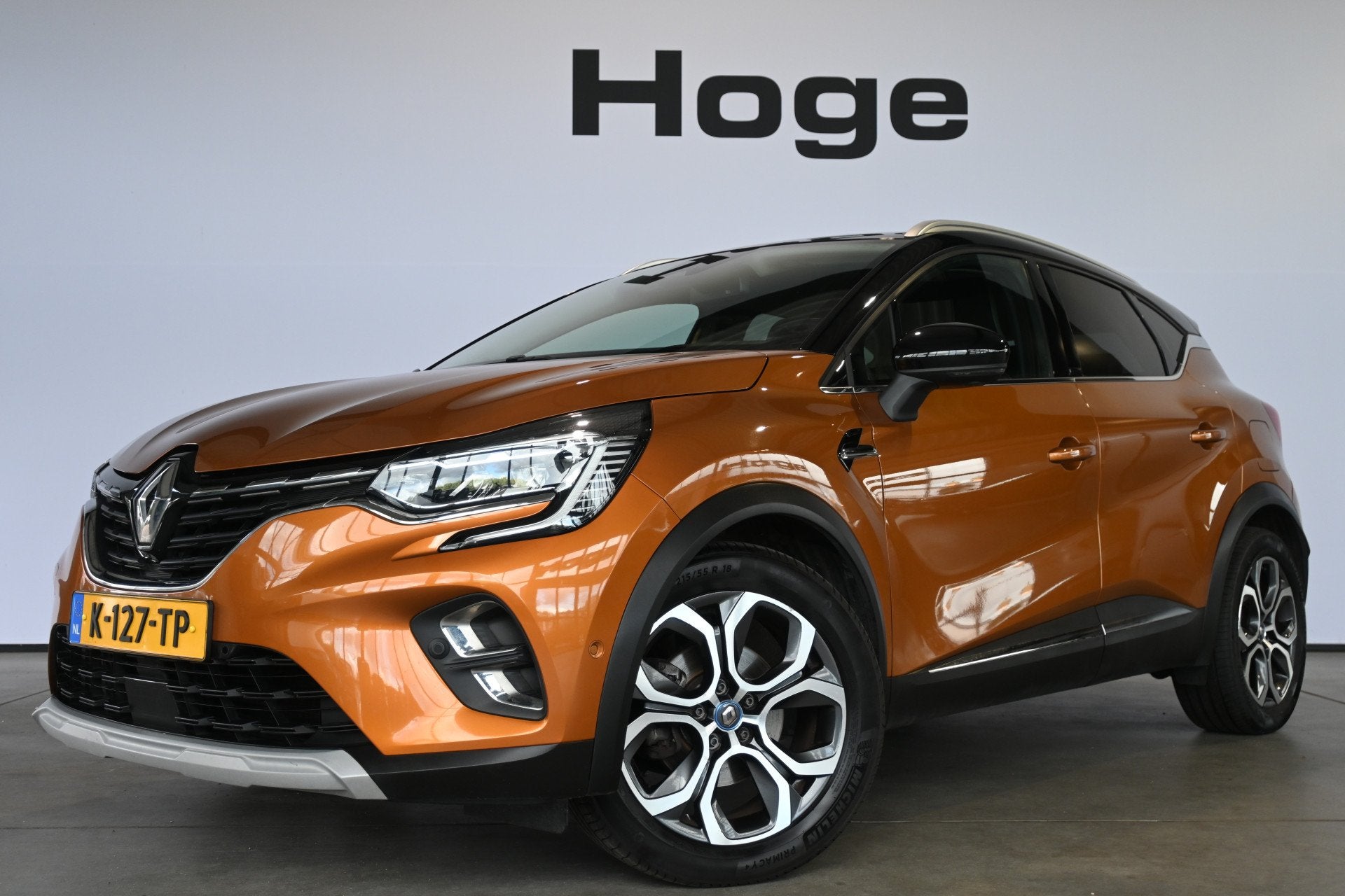 Renault Captur 1.6 E-Tech Plug-in Hybrid 160 Intens Clima Cr, Auto's, Dealer onderhouden, Gebruikt, Met garantie (alle), 57 km