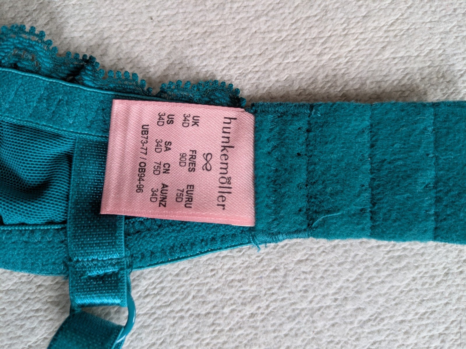 Hunkemöller push up bh, Ophalen of Verzenden, Nieuw, Zwart, 100 cm of meer