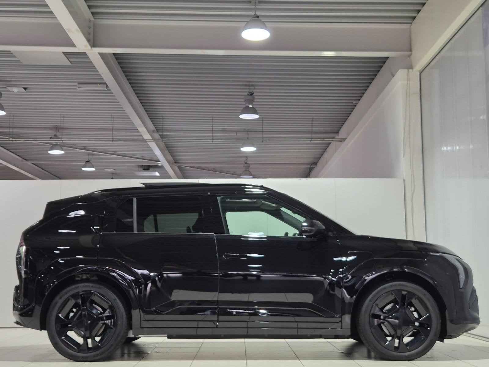 Kia EV3 GT-Line 81.4 kWh Black Ediion., 33 min, Zwart, Origineel Nederlands, 204 pk