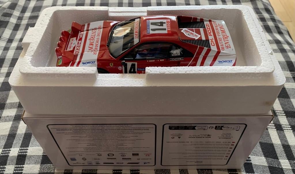 Otto Mobile Ferrari 308GTB  1:18 - OT1217, Hobby en Vrije tijd, Modelauto's | 1:18, Ophalen of Verzenden, Nieuw, Auto, OttOMobile